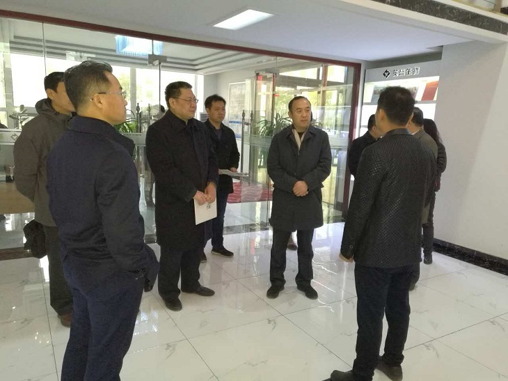 泰志辉副局长考察济南市中小企业.jpg